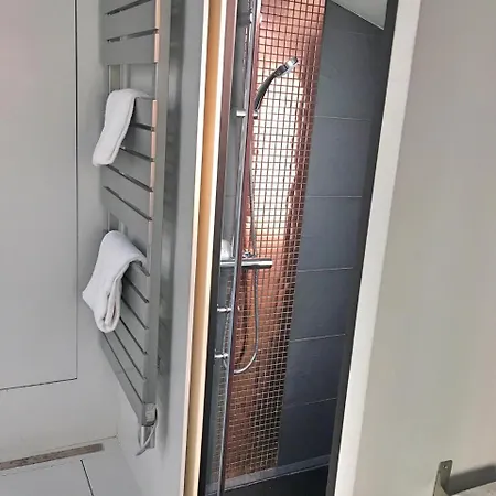 Amours Le Do Karina Bisch 2019 Botel Nantes