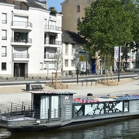 Amours Le Do Karina Bisch 2019 Botel Nantes